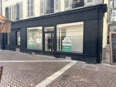 Location Local commercial PAU 64000