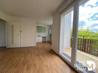 Location Appartement 3 pices MONTAGNE 44620