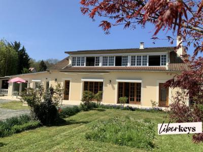Vente Maison 9 pices MORET-SUR-LOING 77250