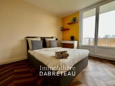 Location Appartement 4 pices VENISSIEUX 69200
