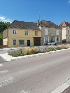Vente Maison 8 pices VENDEUVRE-SUR-BARSE 10140