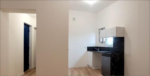 Location Appartement 2 pices UZES 30700