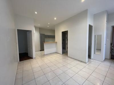 Location Appartement 3 pices LYON-4EME-ARRONDISSEMENT 69004