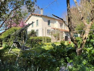 Vente Maison 6 pices RUFFEC 16700