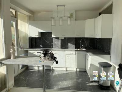 Location Appartement 6 pices MONT-SAINT-AIGNAN 76130