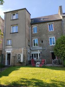 Vente Maison 10 pices ROSTRENEN 22110