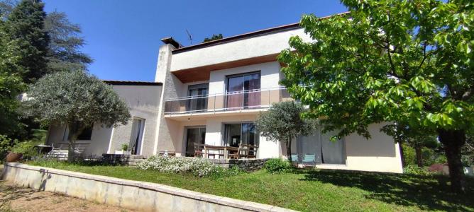 Vente Maison 8 pices SAINTE-FOY-LES-LYON 69110