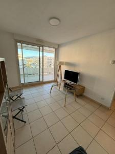 Location Appartement 2 pices MARSEILLE-8EME-ARRONDISSEMENT 13008