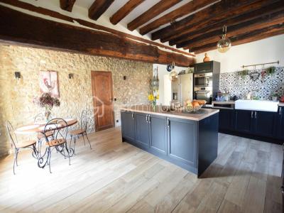 Vente Maison 8 pices CRECY-LA-CHAPELLE 77580