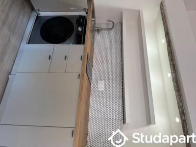 Location Appartement TOULON 83000