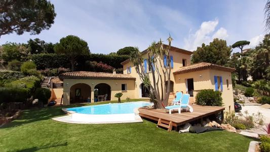 Location vacances Maison 5 pices SAINTE-MAXIME 83120