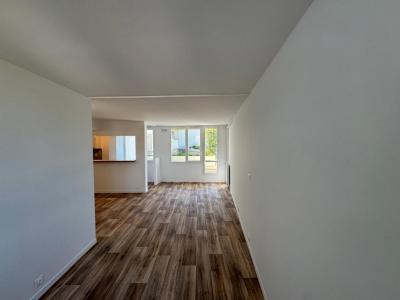Location Appartement 4 pices TRAPPES 78190