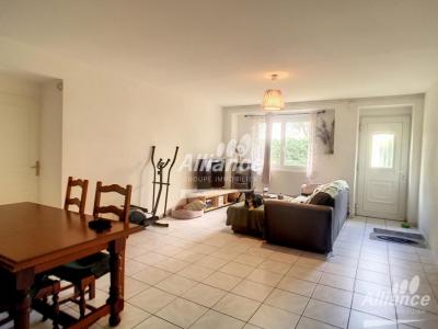 Location Appartement 3 pices SAINTE-SUZANNE 25630