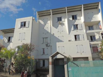 Location Appartement SAINTE-CLOTILDE 97490