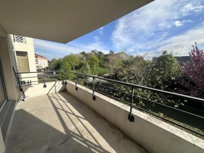 Location Appartement 3 pices CRETEIL 94000