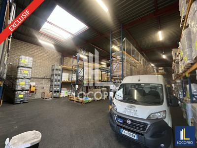 Location Commerce CARROS 06510