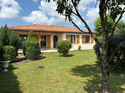Vente Maison 4 pi�ces BLAYE 33390