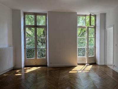 Vente Appartement 3 pices MACON 71000