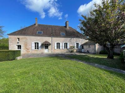 Vente Maison 15 pices SAINT-MAURICE-SUR-AVEYRON 45230