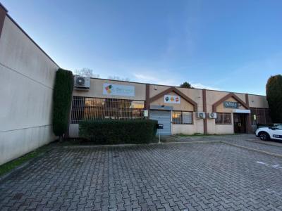 Location Local commercial AVIGNON 84000