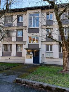 Location Appartement 4 pices TRONCHE 38700