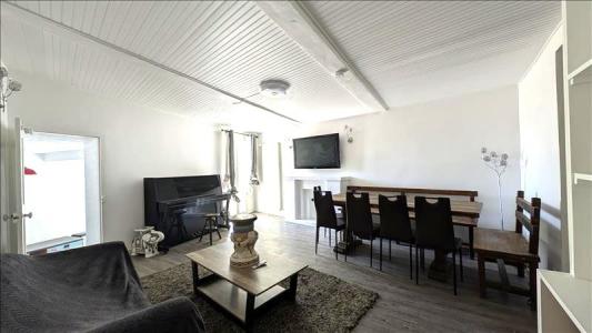 Location Appartement 5 pices BERRE-LES-ALPES 06390