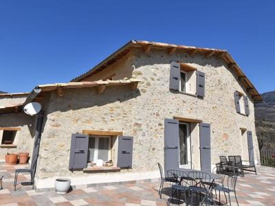 Vente Maison 8 pices THOARD 04380