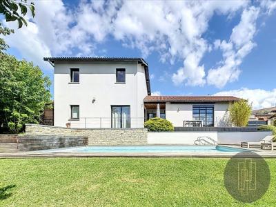 Vente Maison 7 pices SAINT-PIERRE-LA-PALUD 69210