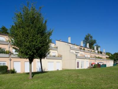 Location Appartement 4 pices VIERZON 18100