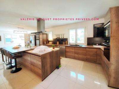 Vente Maison 6 pices EGLISOTTES-ET-CHALAURES 33230
