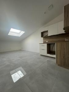 Location Appartement 2 pices LANCON-PROVENCE 13680