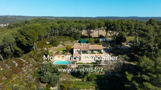 Vente Maison 9 pices CASTELLET 83330