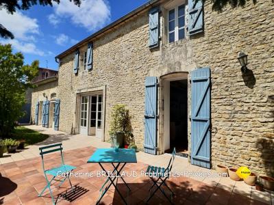 Vente Maison 7 pices CHAMPAGNE-LES-MARAIS 85450