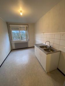 Location Appartement 3 pices SENONES 88210