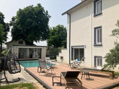 Vente Maison 9 pices FEYZIN 69320