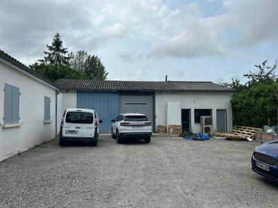 Location Commerce TRESSES 33370