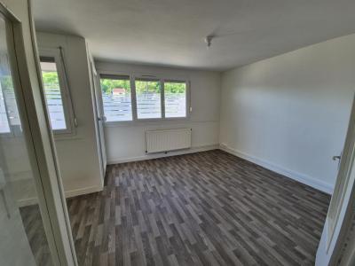 Location Appartement 4 pices BOGNY-SUR-MEUSE 08120