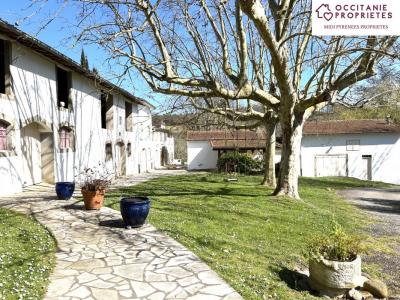 Vente Maison 13 pices MIREPOIX 09500