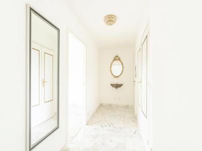 Vente Appartement 2 pices SAINT-LAURENT-DU-VAR 06700