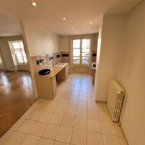 Location Appartement 2 pices LYON-2EME-ARRONDISSEMENT 69002