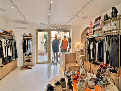 Vente Local commercial SANARY-SUR-MER 83110