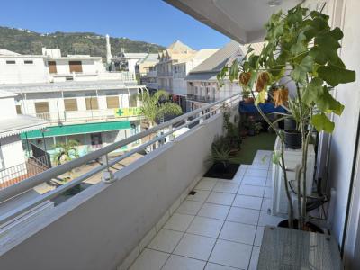 Location Appartement 5 pices SAINT-DENIS 97400