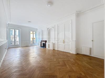 Location Appartement 3 pices LYON-2EME-ARRONDISSEMENT 69002