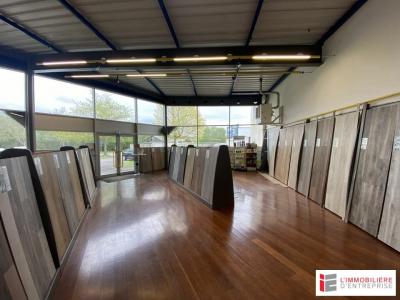 Location Local commercial CHANTEPIE 35135
