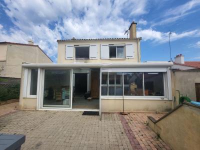 Vente Maison 6 pices FONTENAY-LE-COMTE 85200