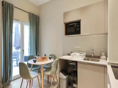 Vente Appartement 2 pices CANNES 06400