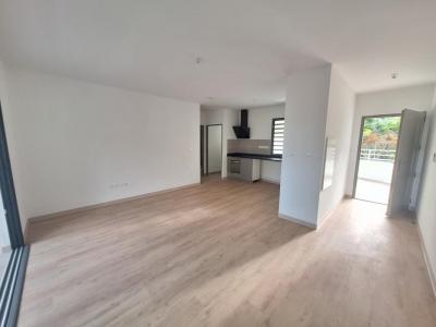 Location Appartement 2 pices ETANG-SALE 97427