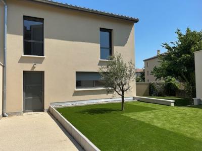 Vente Maison 4 pices SAINT-PAUL-TROIS-CHATEAUX 26130