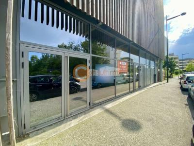Location Local commercial BEGLES 33130