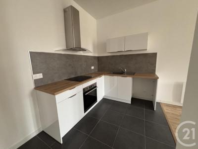 Location Appartement 3 pices CLERMONT 60600